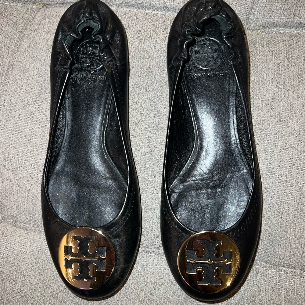 Tory Burch 7.5 black leather flats
